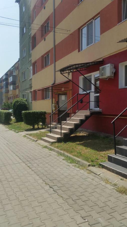 Sfanta Ecaterina - Garsoniera Alba Iulia Apartment Luaran gambar